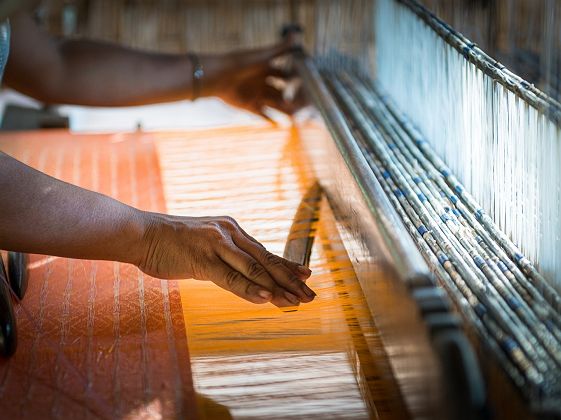 Tissage de la soie - Cambodge