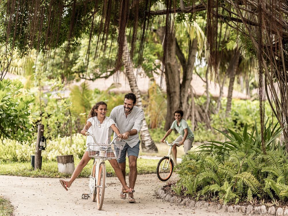 Four Seasons Desroches - Seychelles