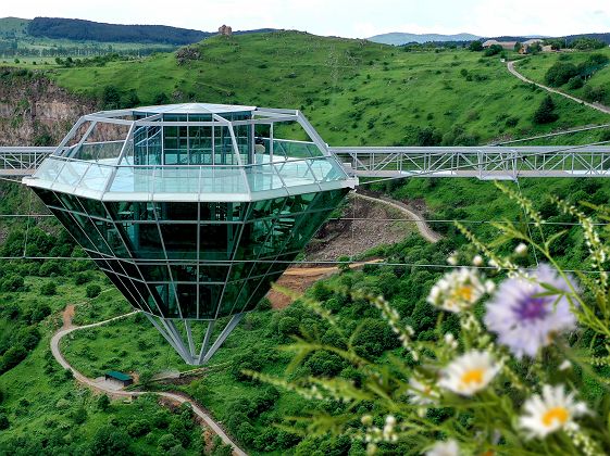 Pont de verre de Tsalka - Géorgie