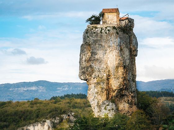 Piton de Katskhi - Géorgie