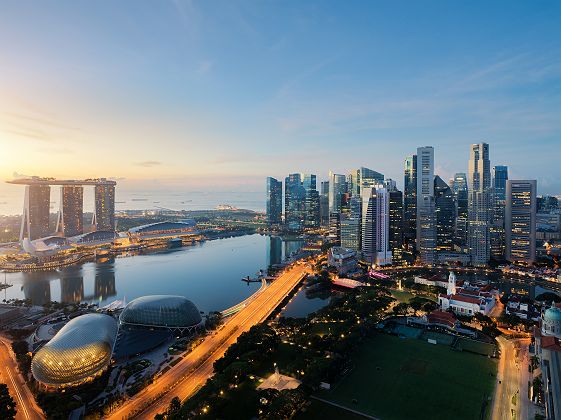 Asie - Vue de la ville de Singapour la nuit