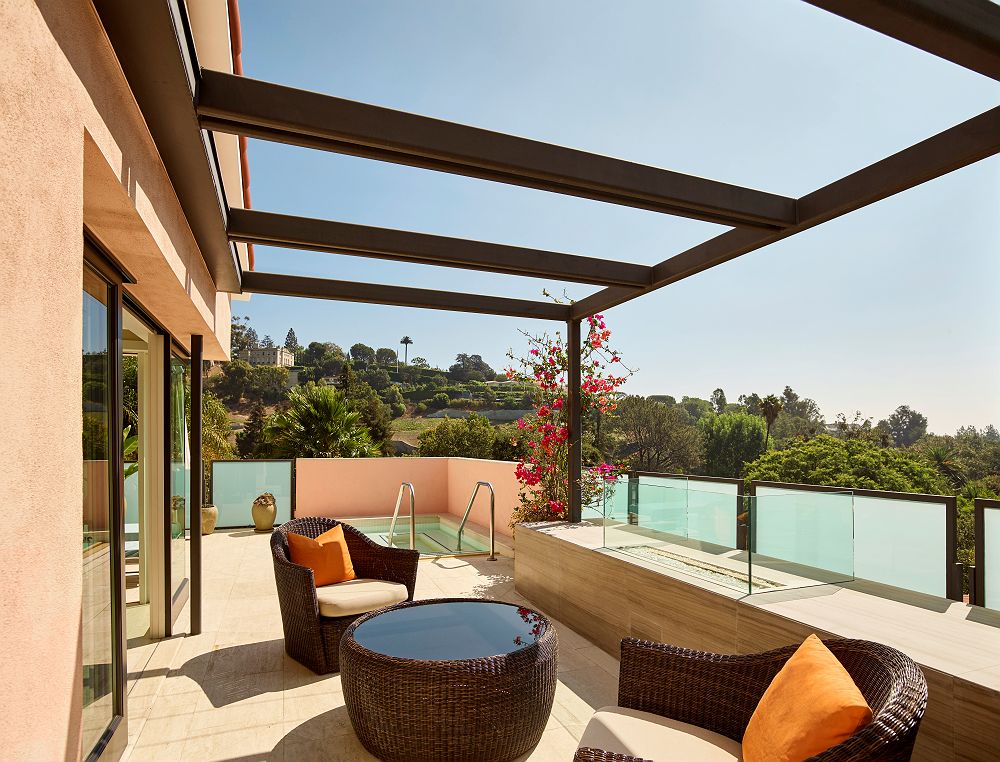 Hotel Bel-Air premiere canyon suite patio
