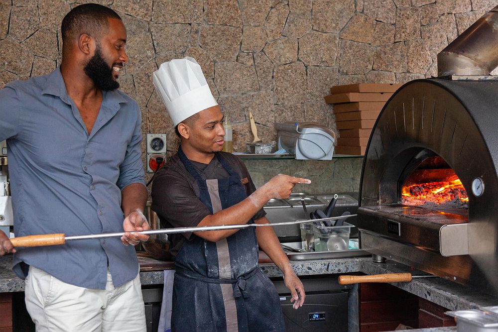 Mango House Seychelles - Diapo ateliers pizzas - Seychelles