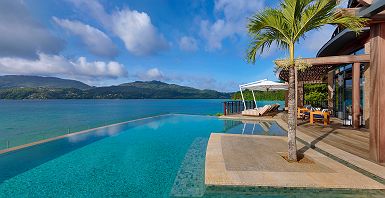 Mango House Seychelles - Diapo piscine à débordement - Seychelles