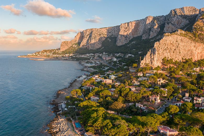 Plage de Mondello, à côté de Palerme