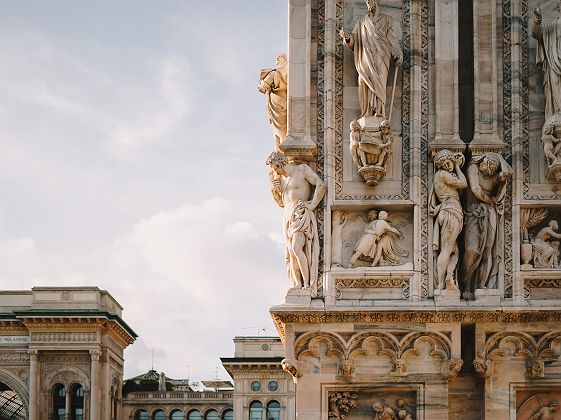 Vue dérobée sur la Galleria Vittorio Emanuele II depuis le Duomo 