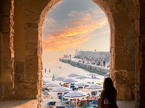 porte sur une plage cefalu