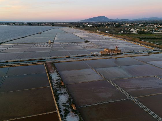 vue aerienne des salines de marsala