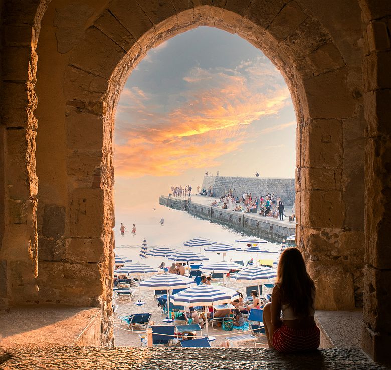 porte sur une plage cefalu