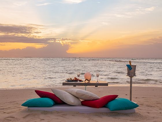 You & Me Maldives - Dining