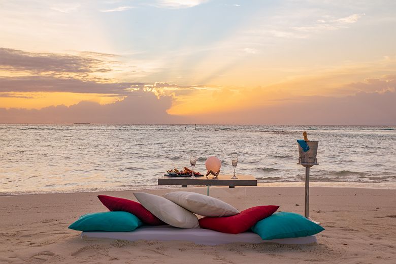 You & Me Maldives - Dining