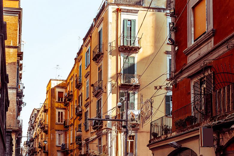 Campanie - Vue sur le vieux quartier de Naples