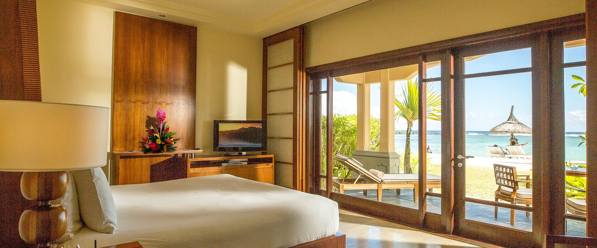 shanti maurice resort  spa   junior suite beachfront   ile maurice
