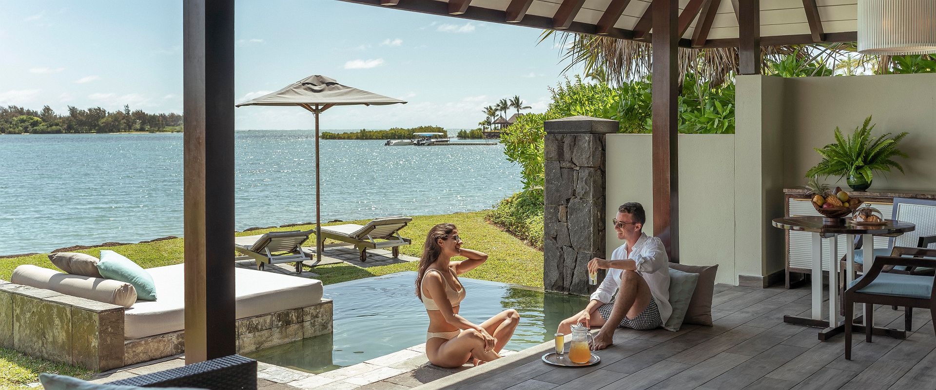   four seasons resort mauritius   two garden pool villa   ile maurice                              