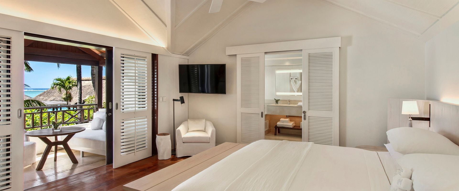 junior suite sunset   lux le morne maurice