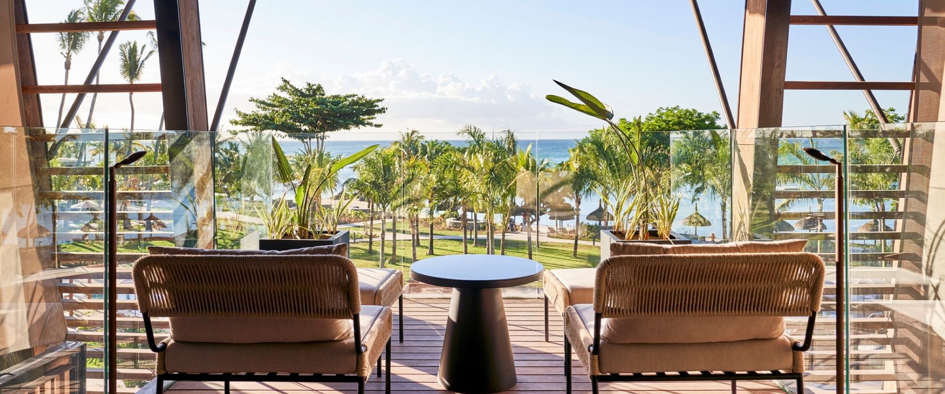lux ocean junior suite   lux grand baie maurice   