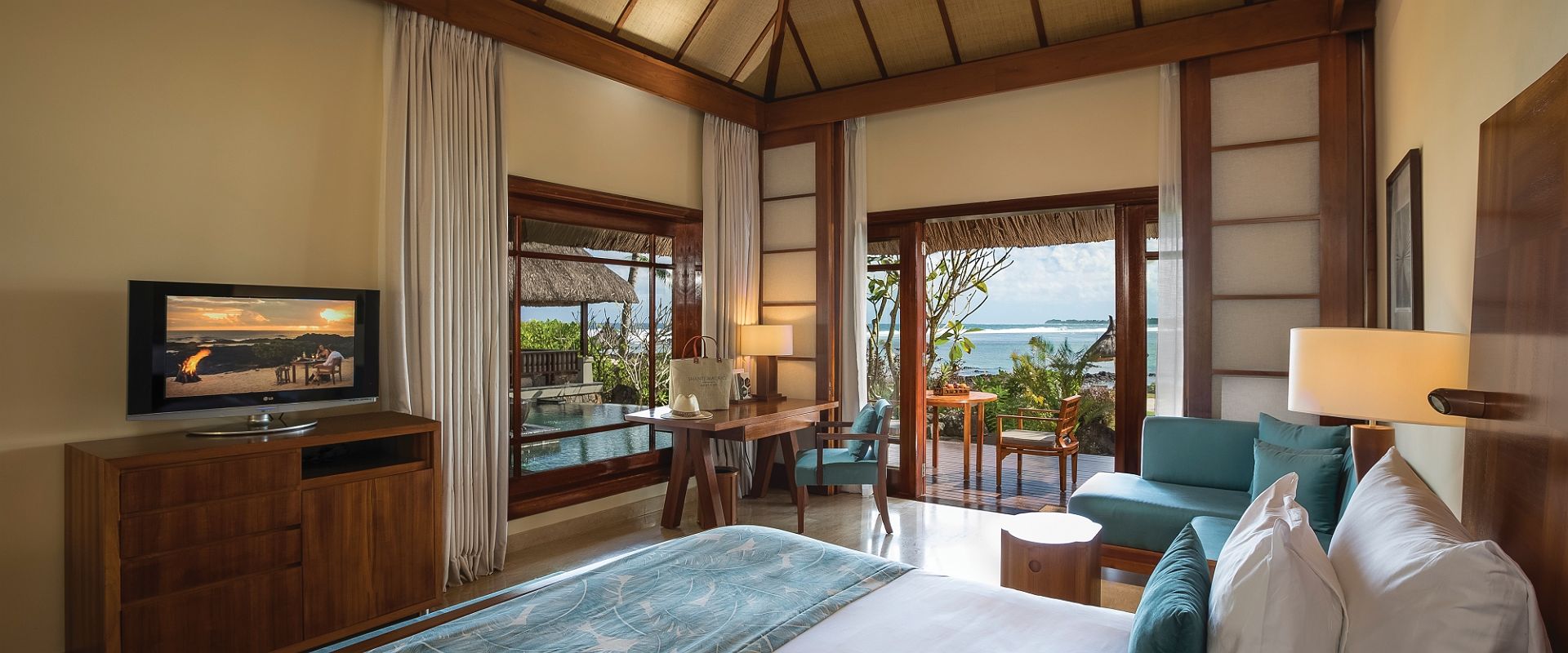 shanti maurice resort  spa   beachfront suite pool villa  ile maurice
