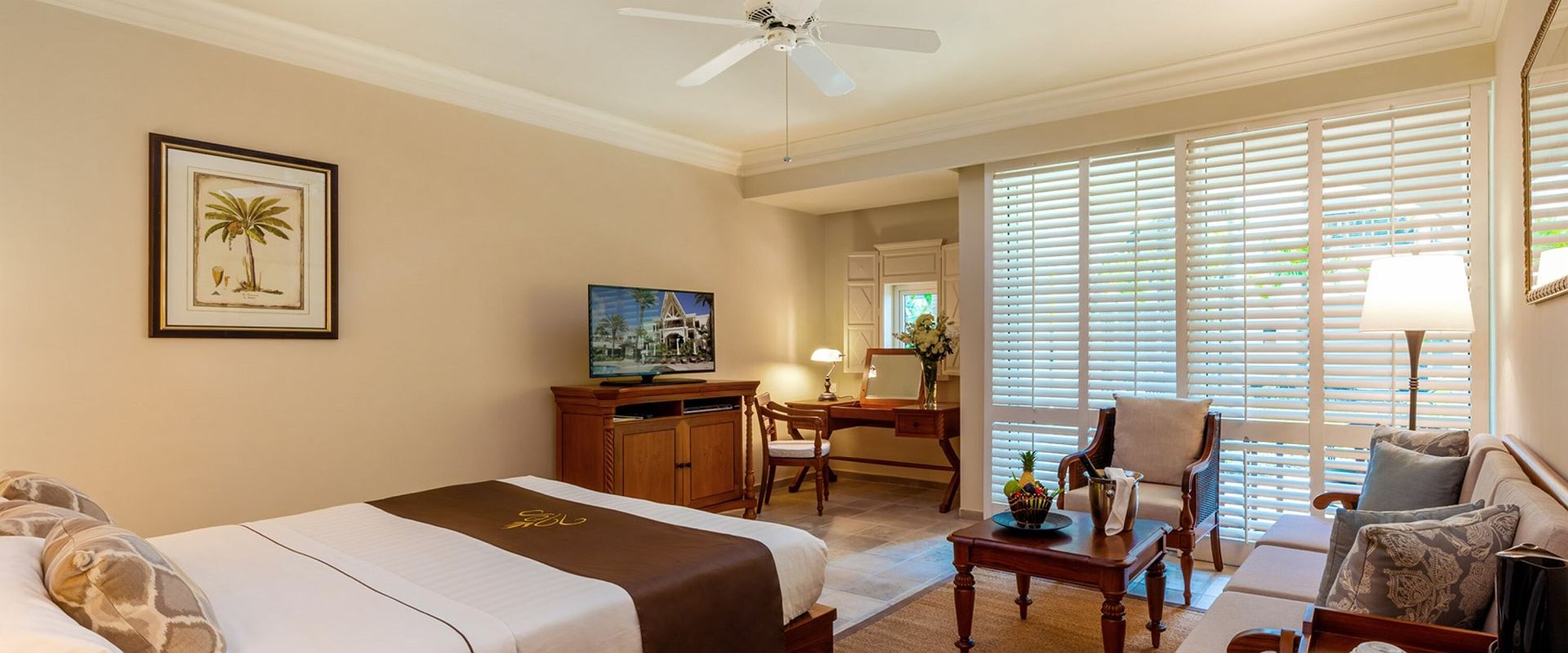 residence mauritius   colonial garden view room   ile maurice