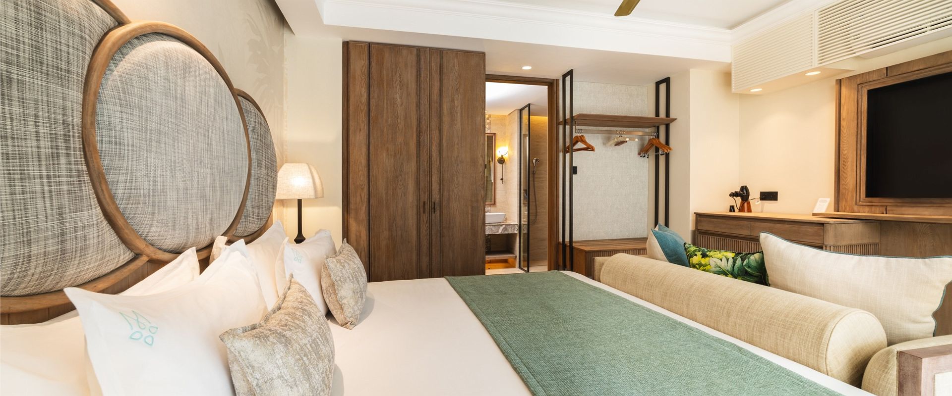 maradiva villa resort  spa   family luxury suite pool villa   ile maurice