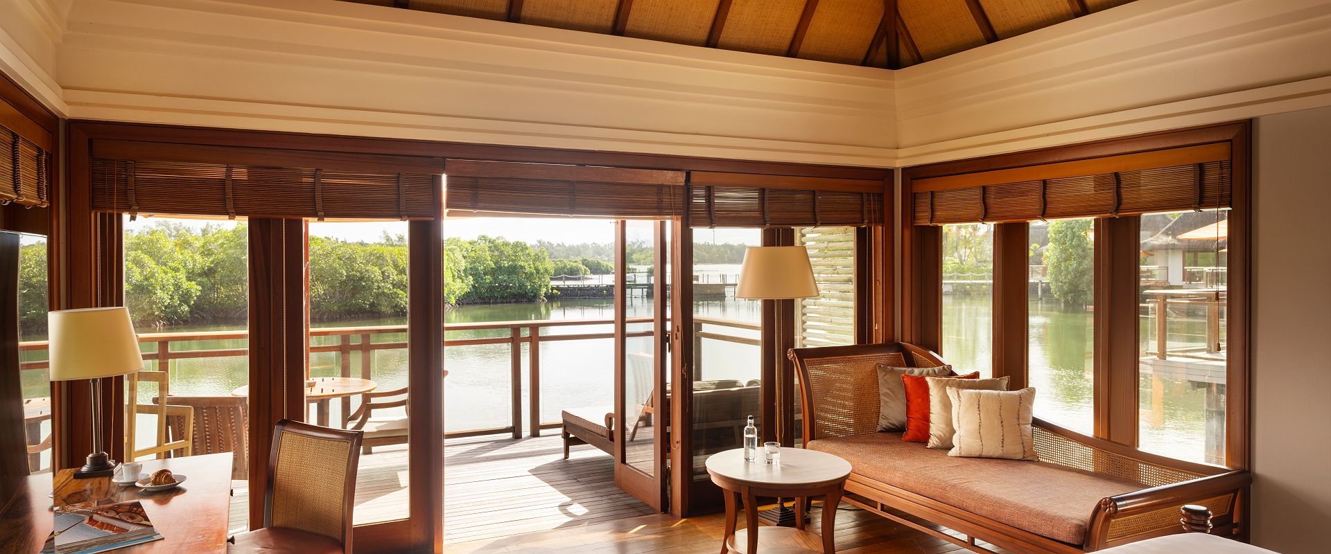 constance prince mauritius  junior suite on stilts   ile maurice