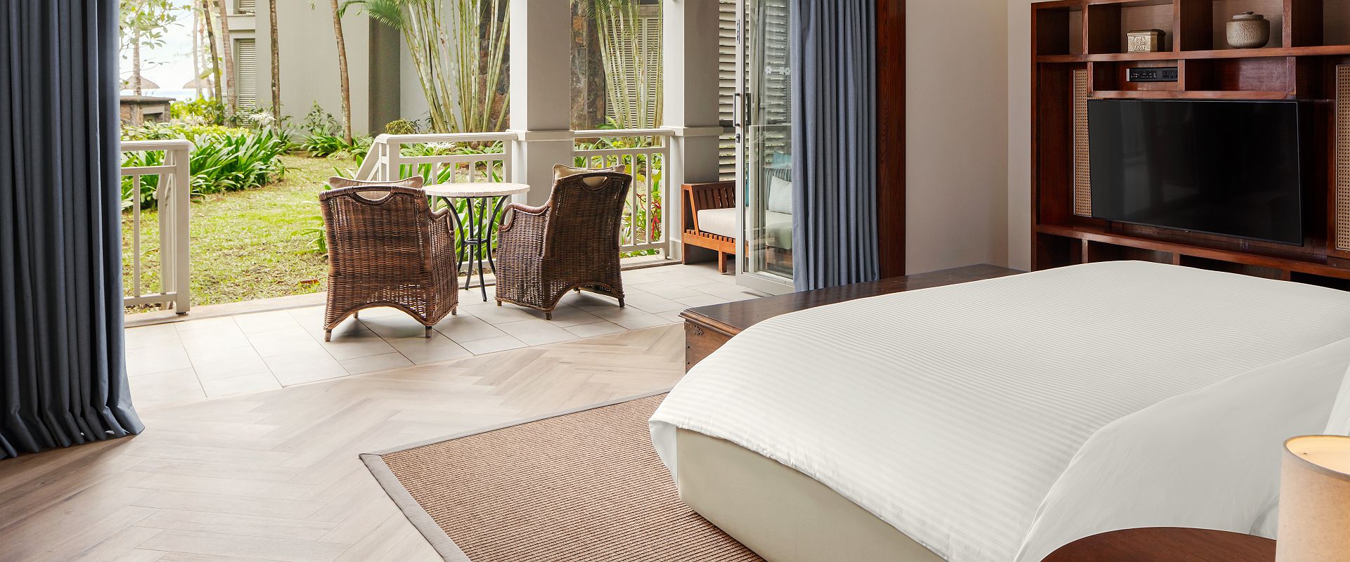 st regis le morne   junior suite   ile maurice