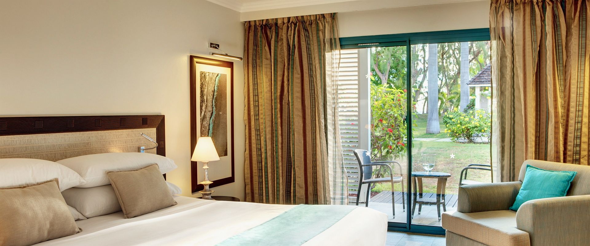 lux saint gilles reunion   superior room   la reunion