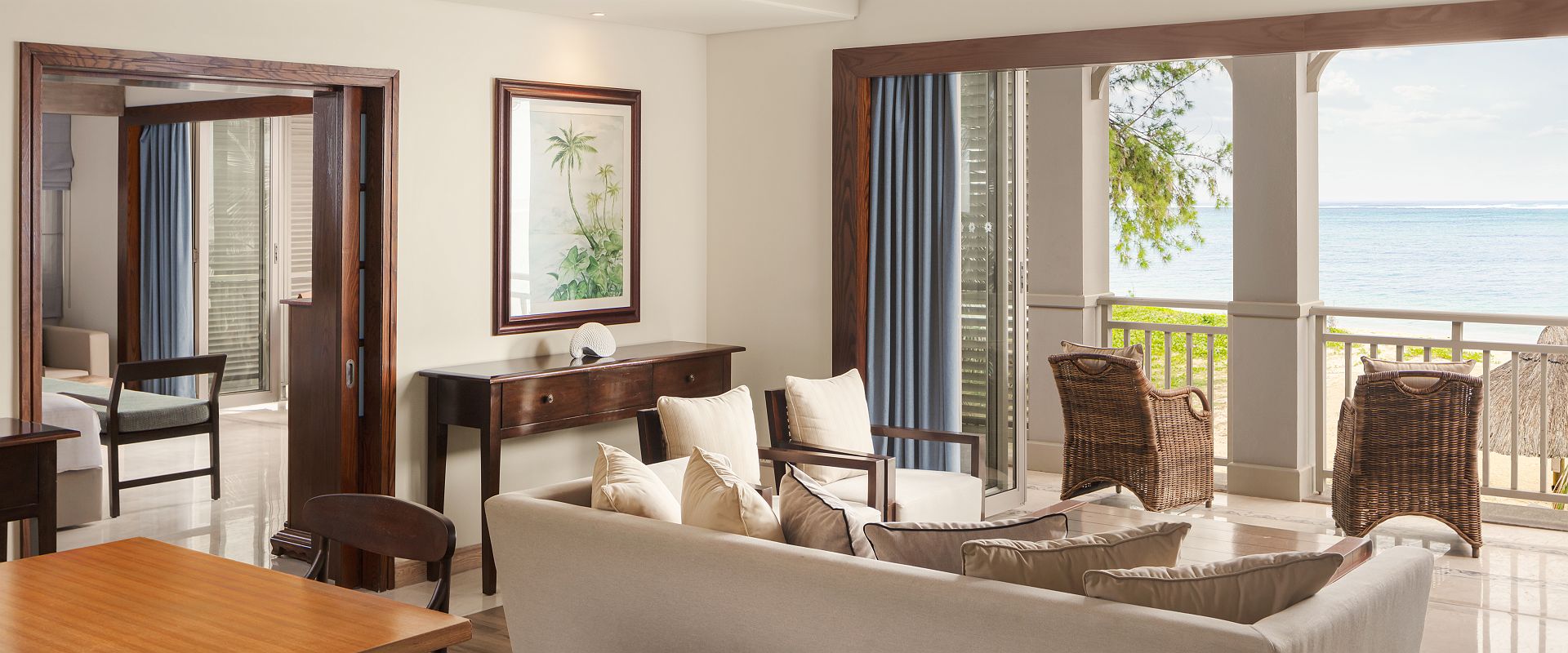   st regis le morne resort   le morne balcony suite   ile maurice