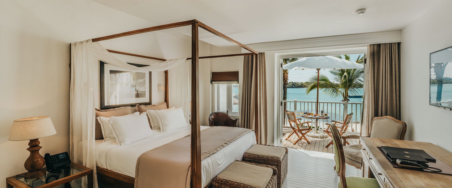 la maison 20 degres sud   beachfront   ile maurice 