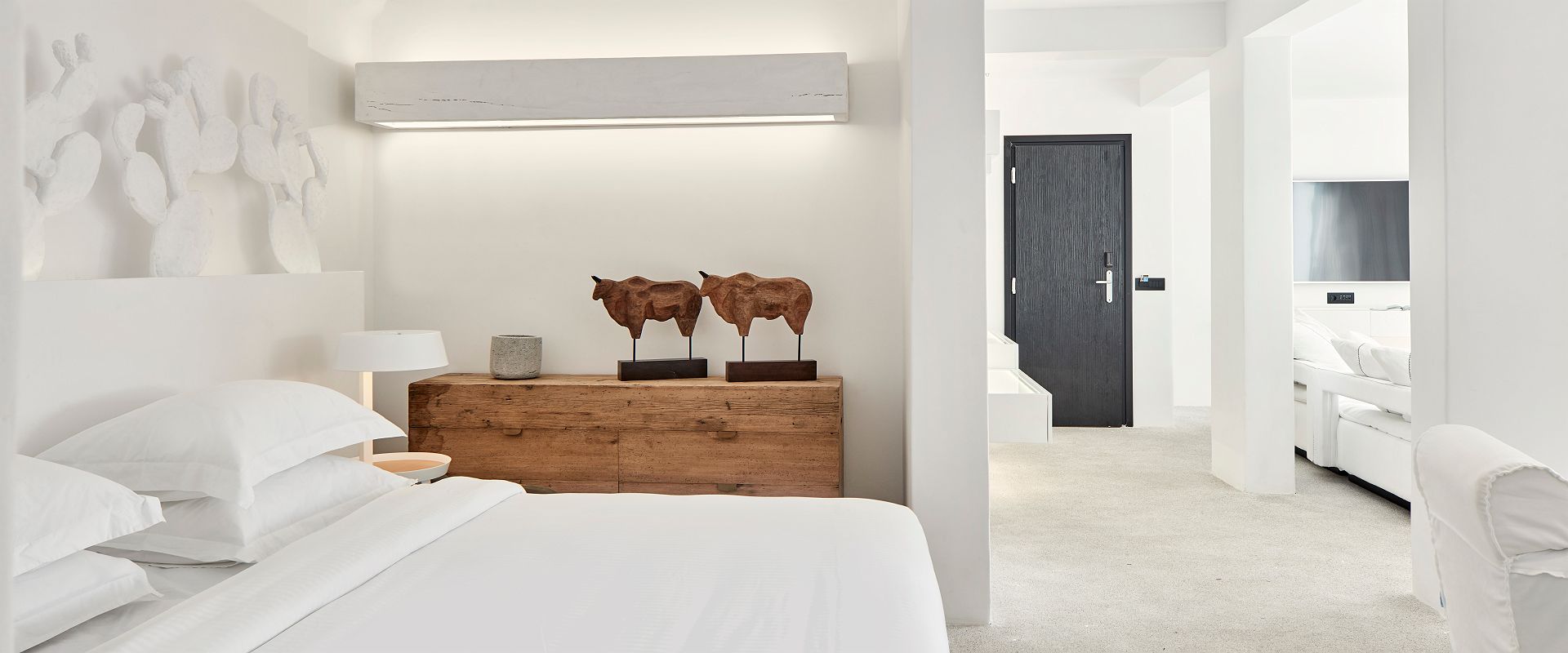  myconian royal  grand executive suite   grece 