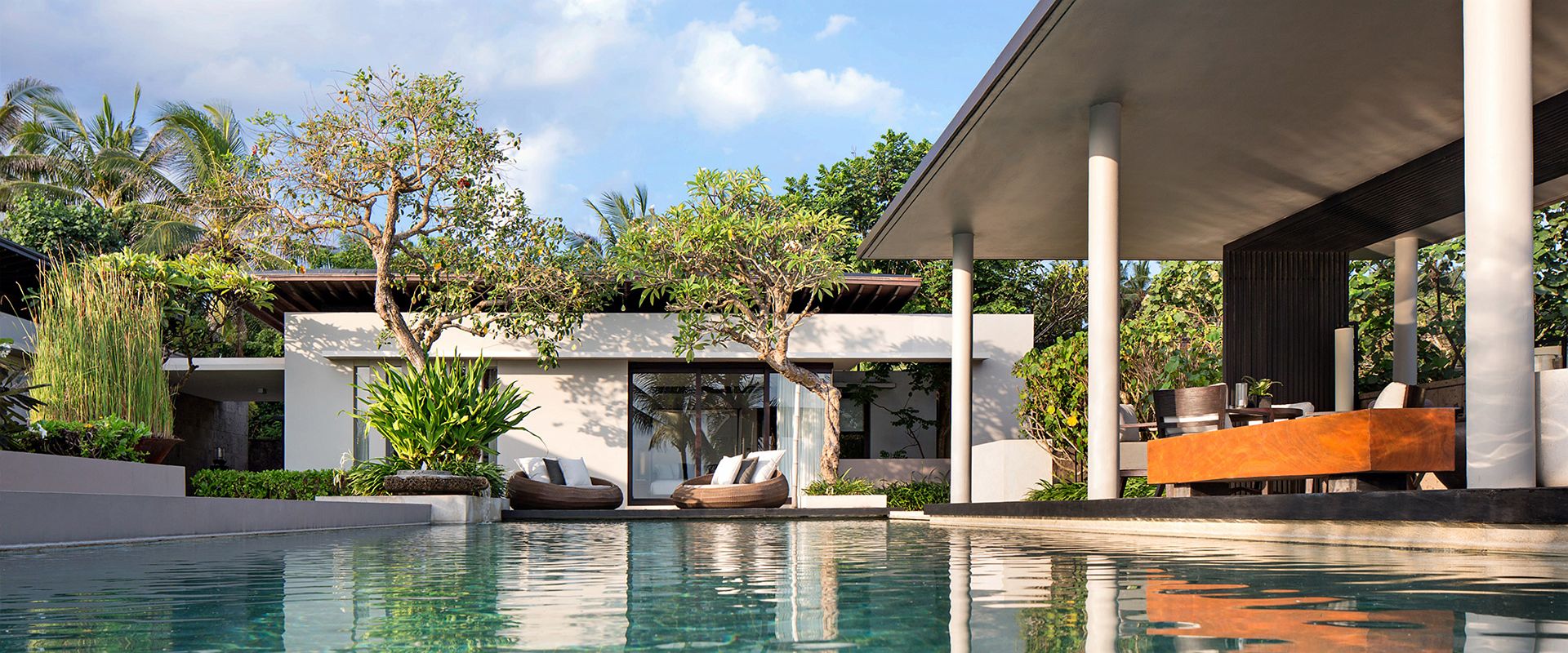 soori bali   deluxe ocean pool villa   indonesie 