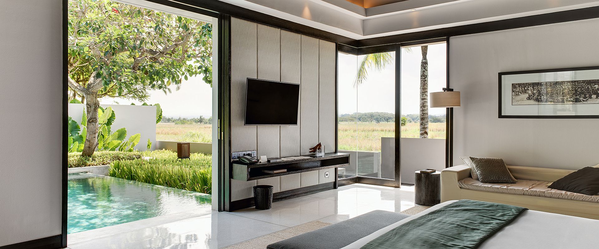 soori bali   mountainrice paddis pool villa   indonesie 