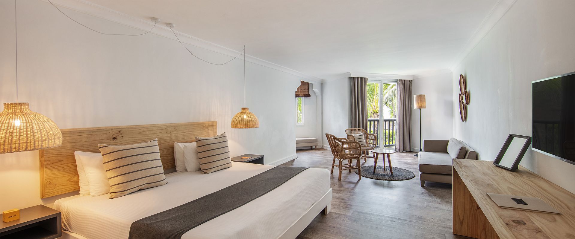 ambre mauritius   sperior sea facing   ile maurice