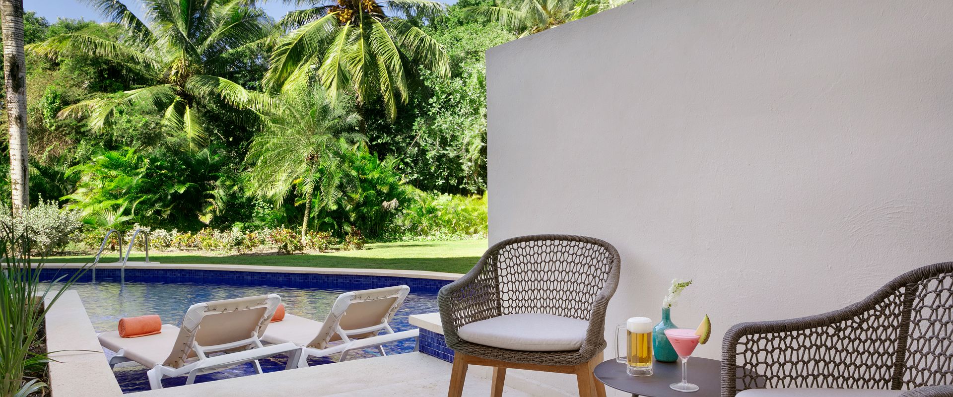 dreams la romana   rep dom   preferred swim out room