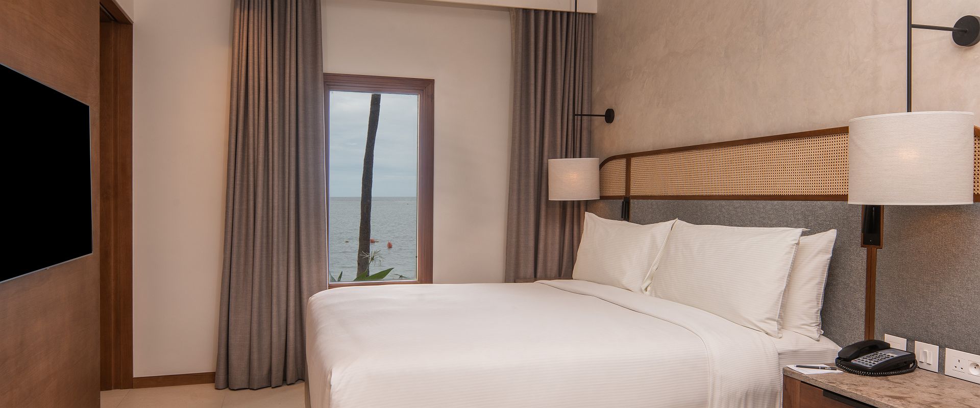 hilton mauritius resort  spa   beachfront junior suites   ile maurice