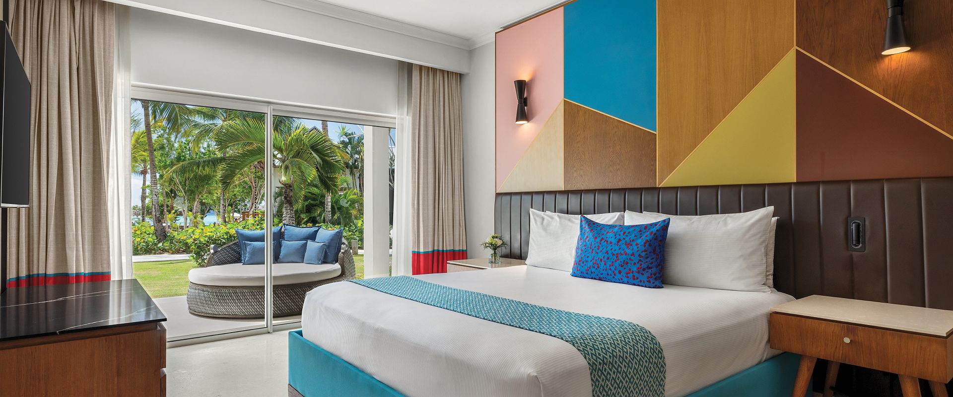 secrets la romana   preferred suite garden view   rep dom
