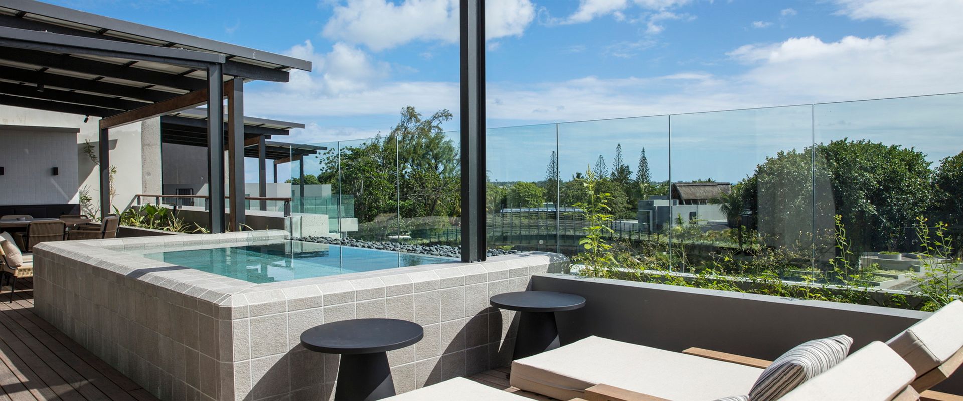 lux grand baie   lux grand beach pool villa   ile maurice