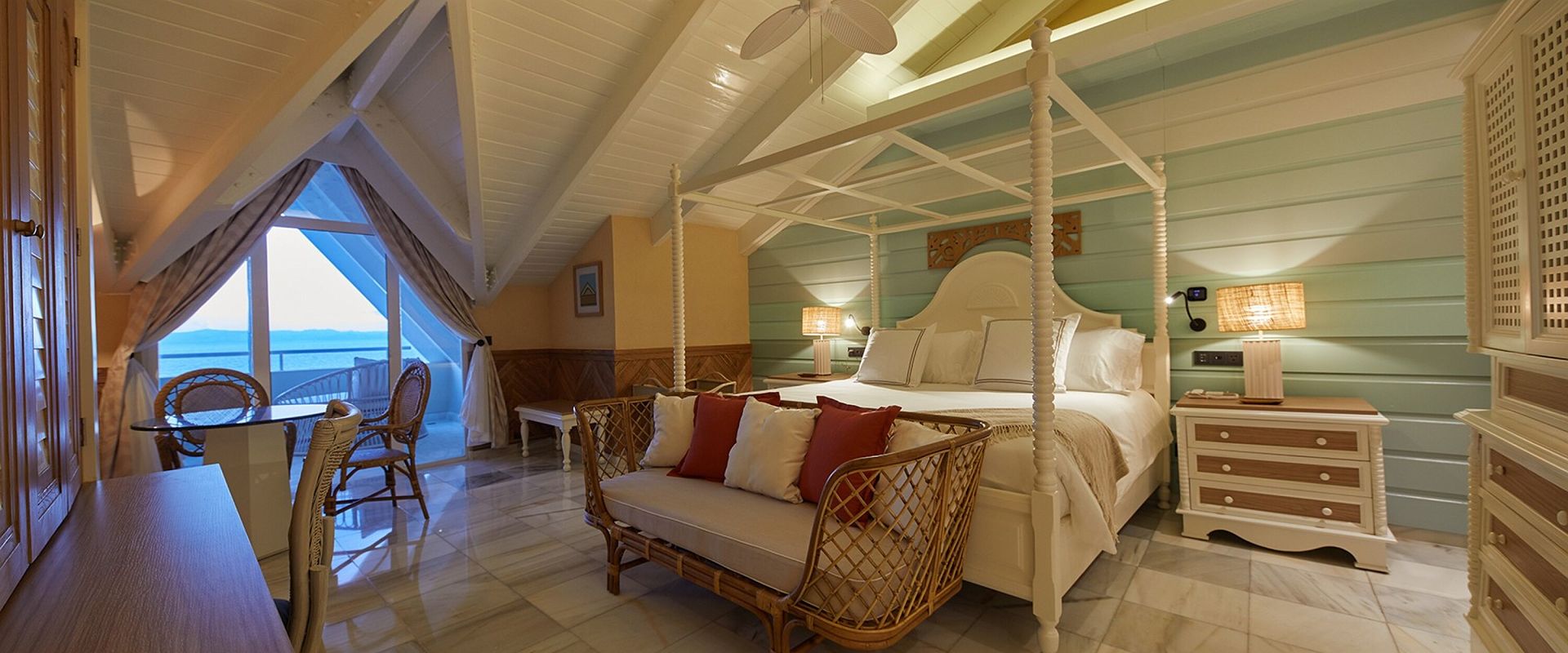 cayo levantado resort   sea view junior suite  republique dominicaine