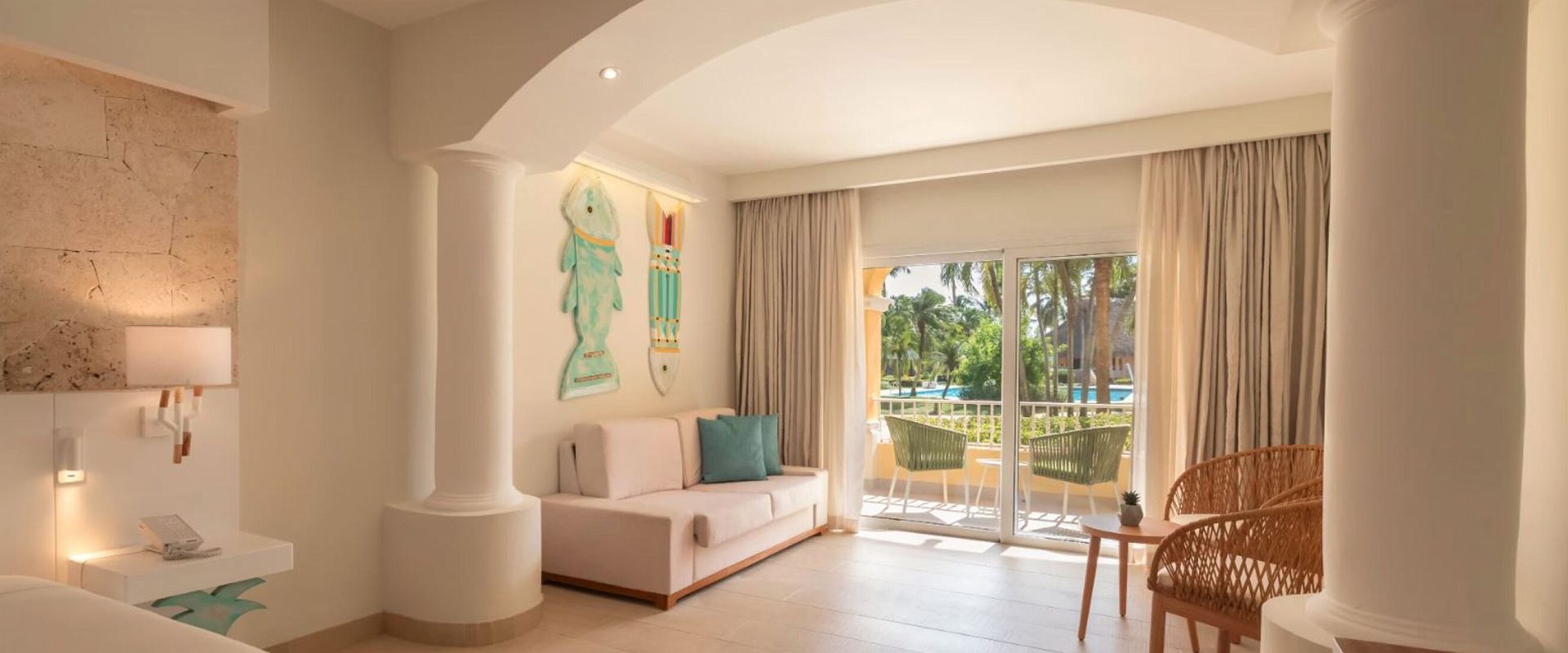 iberostar hacienda dominicus   junior suite pool view   republique dominicaine