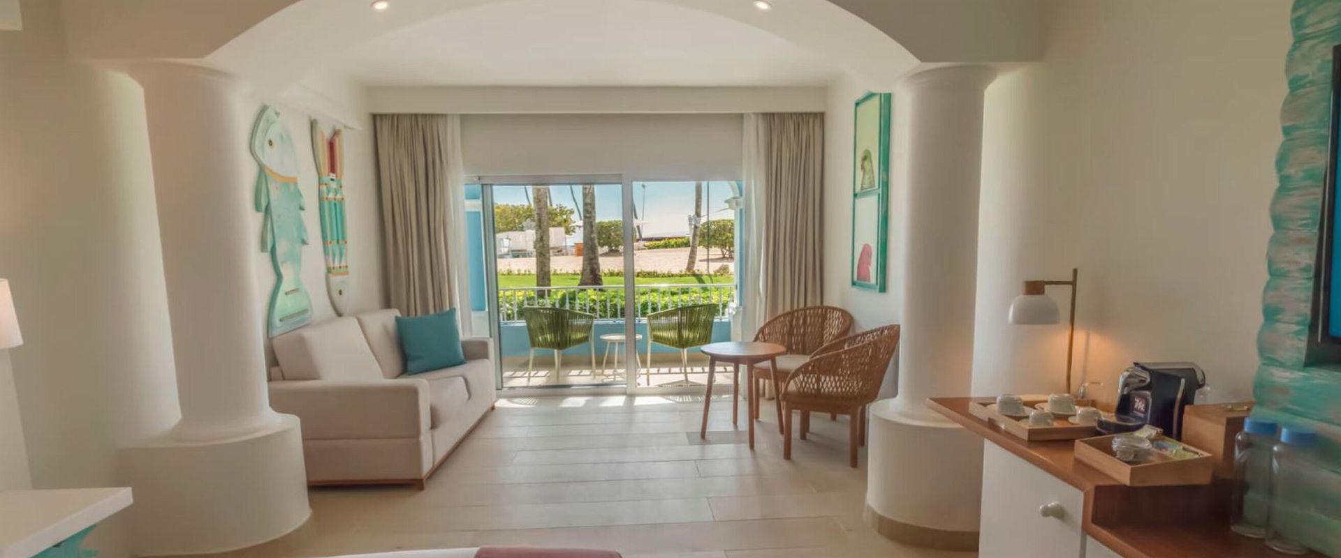 iberostar hacienda dominicus   junior suite near beach   republique dominicaine
