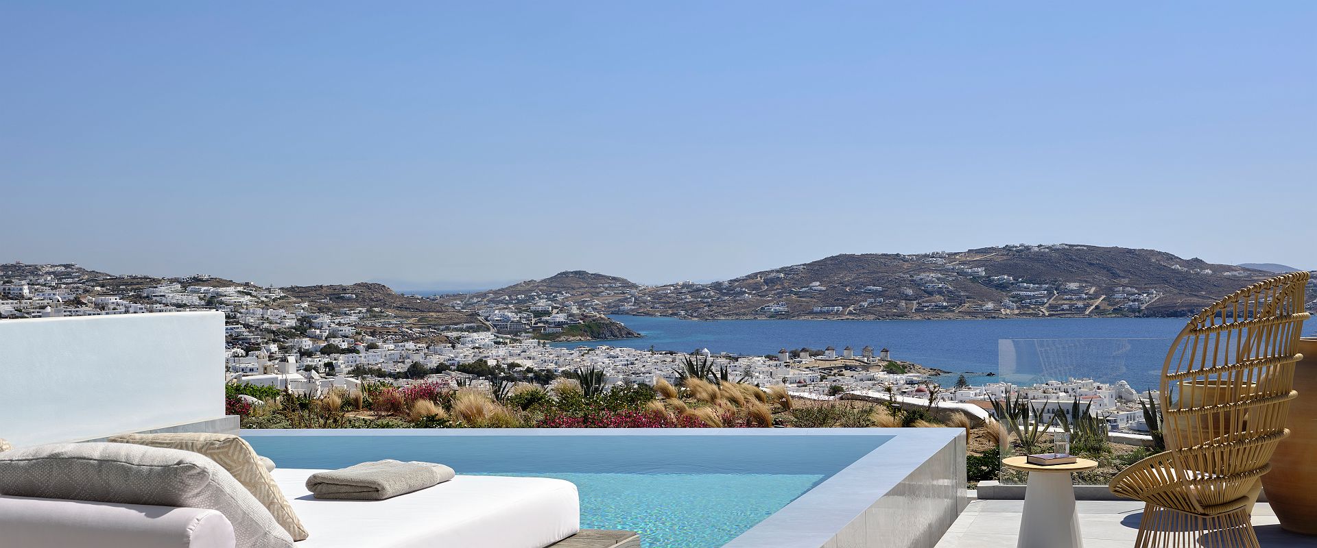   deos mykonos   lamda residence with private pool   grece