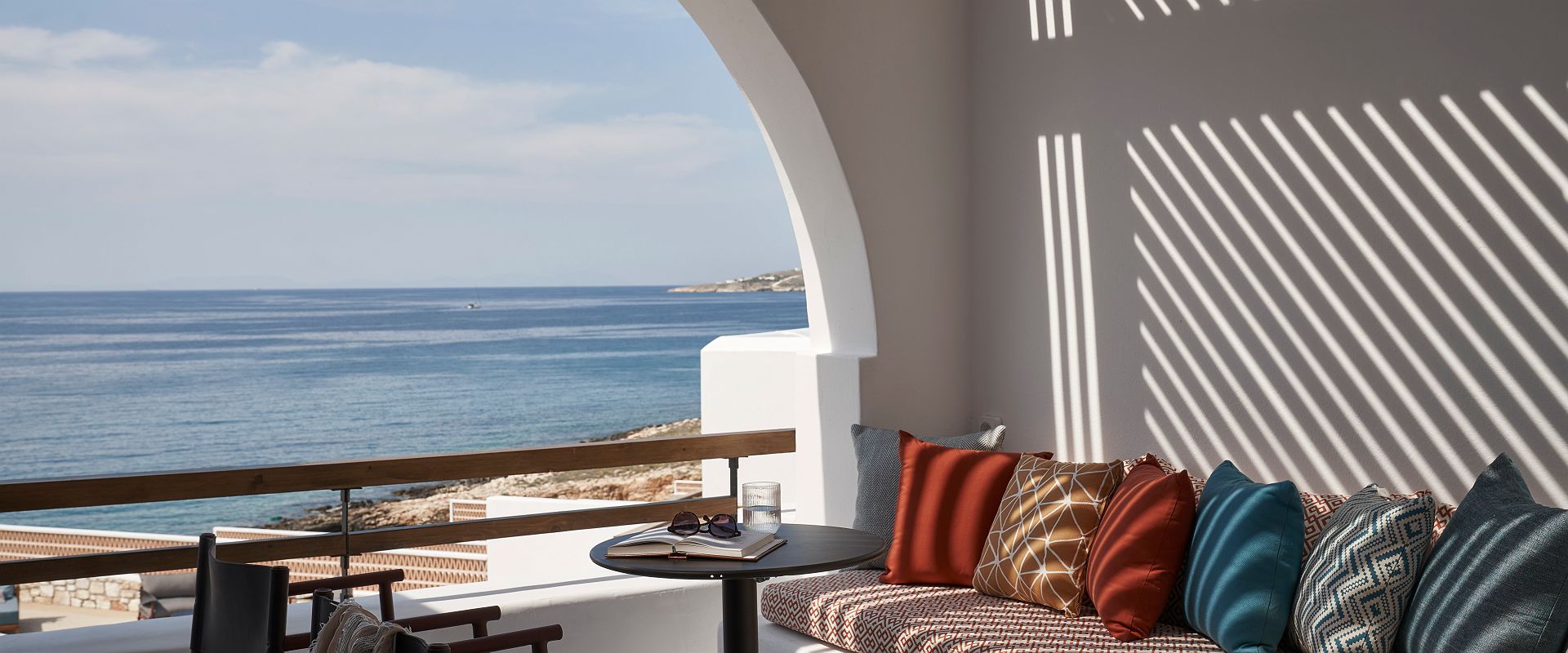 andronis minois   essence suite sea view   grece 