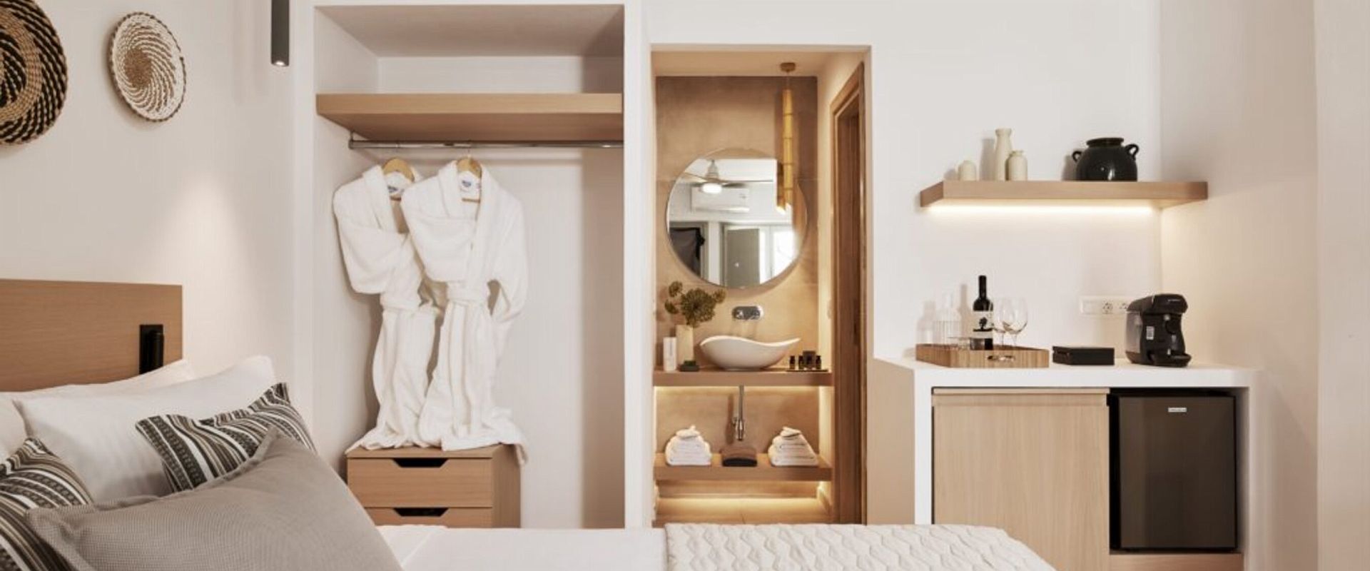 arcos suites sifnos   double standard   grece 
