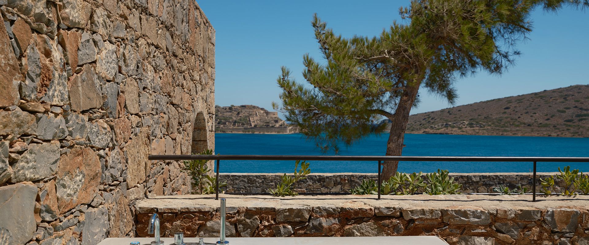 domes of elounda   spinalonga island sea view aqua retreat  grece