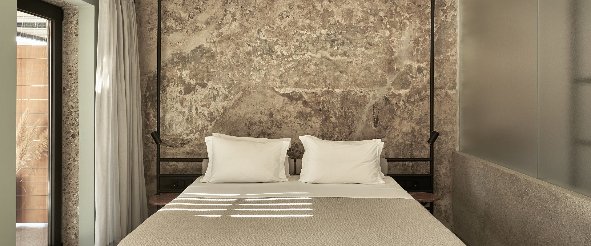 dexamenes seaside hotel   backyard winetank suite   grece