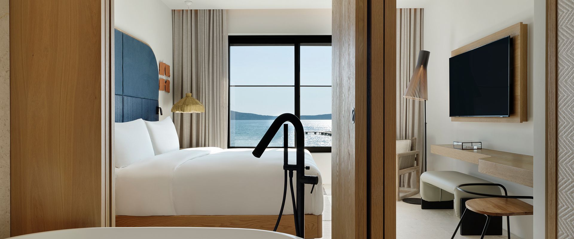 w costa navarino   w bayfront infinity 1 bedroom   grece