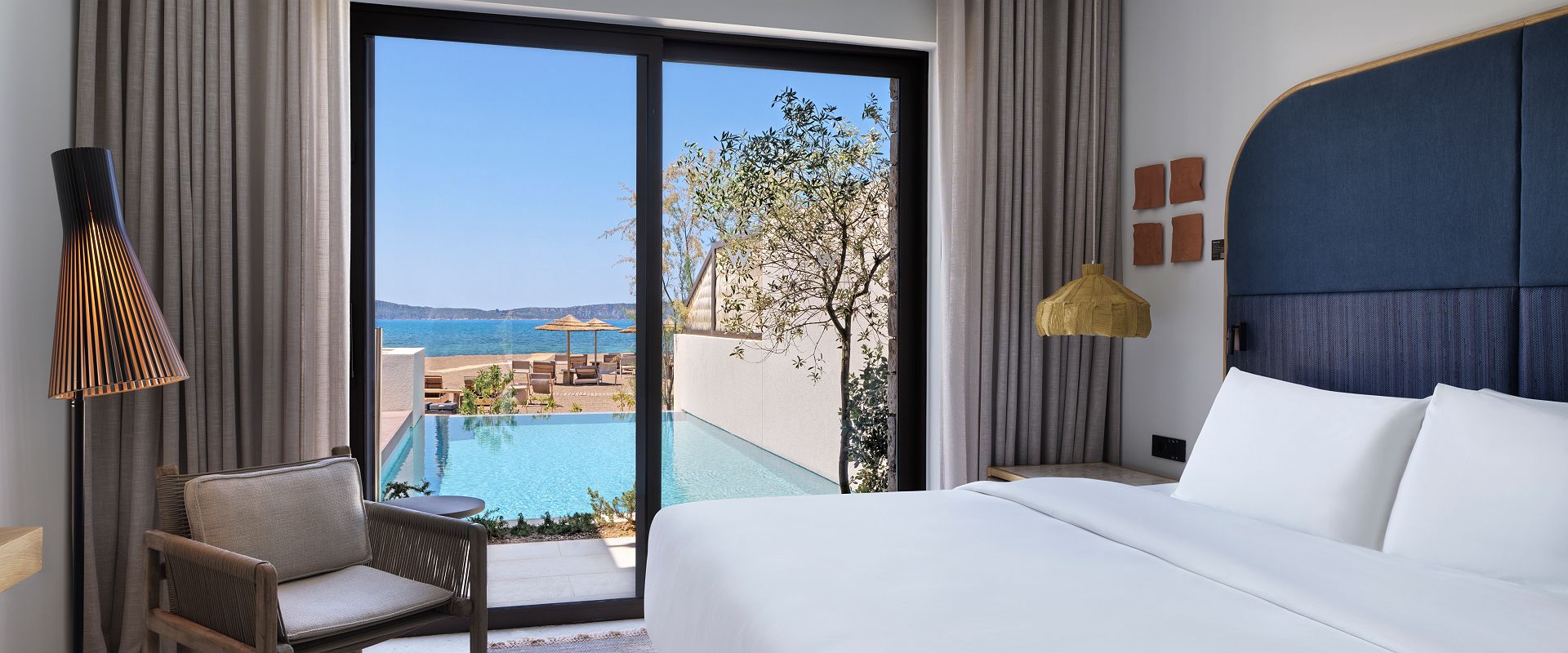 w costa navarino   w beachfront infinity 1 bedroom   grece