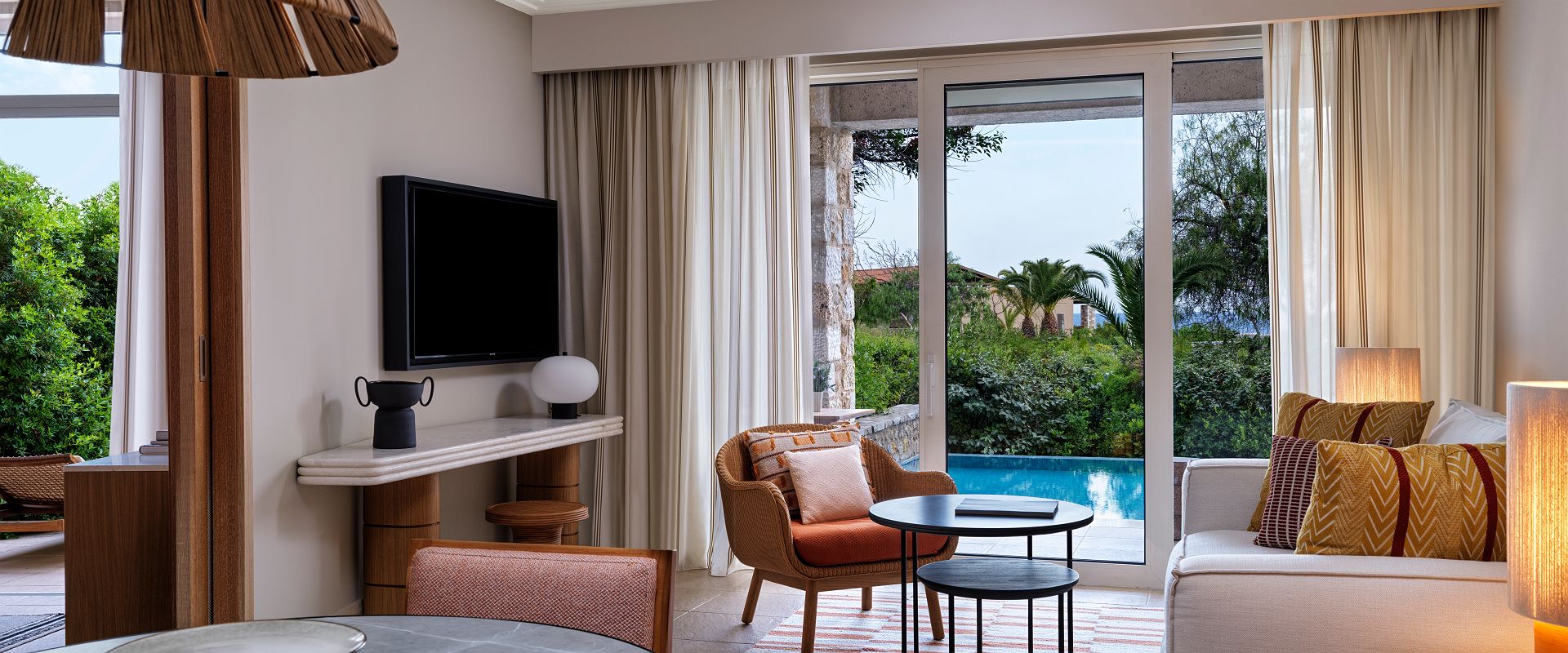 the westin resort costa navarino   infinity king   grece