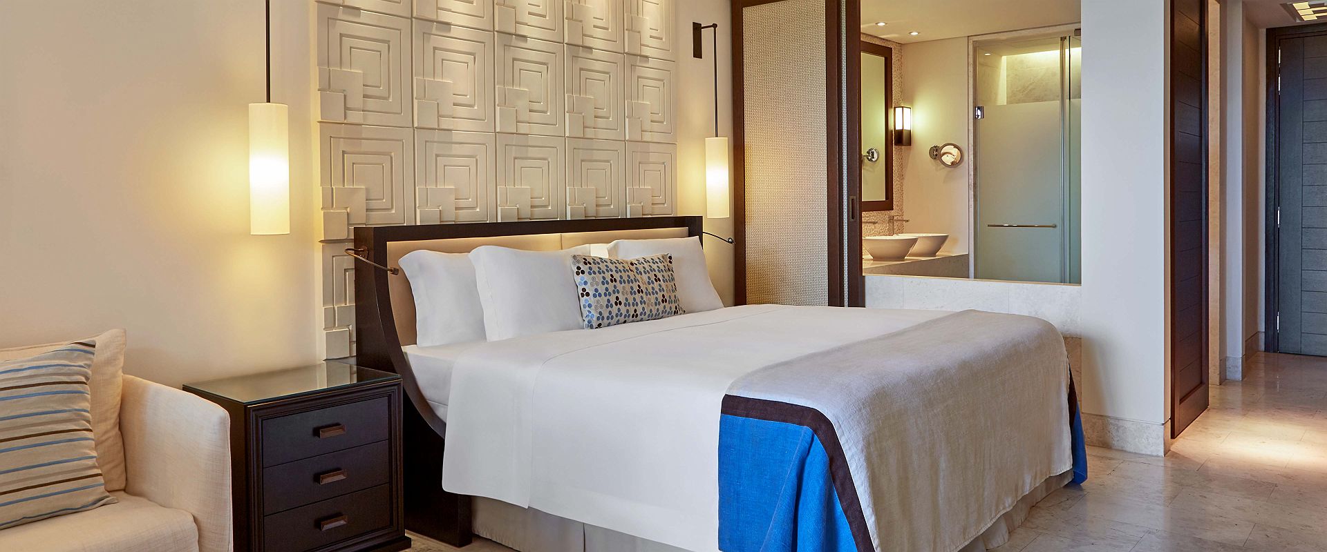 romanos costa navarino   deluxe guest room garden view king   grece 