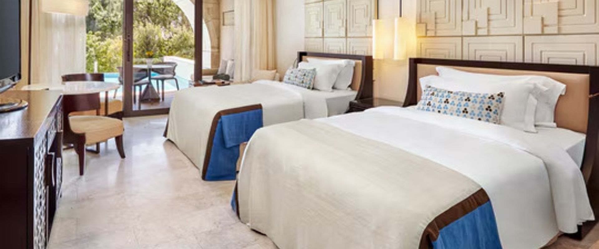   romanos costa navarino   infinity garden view twin   grece