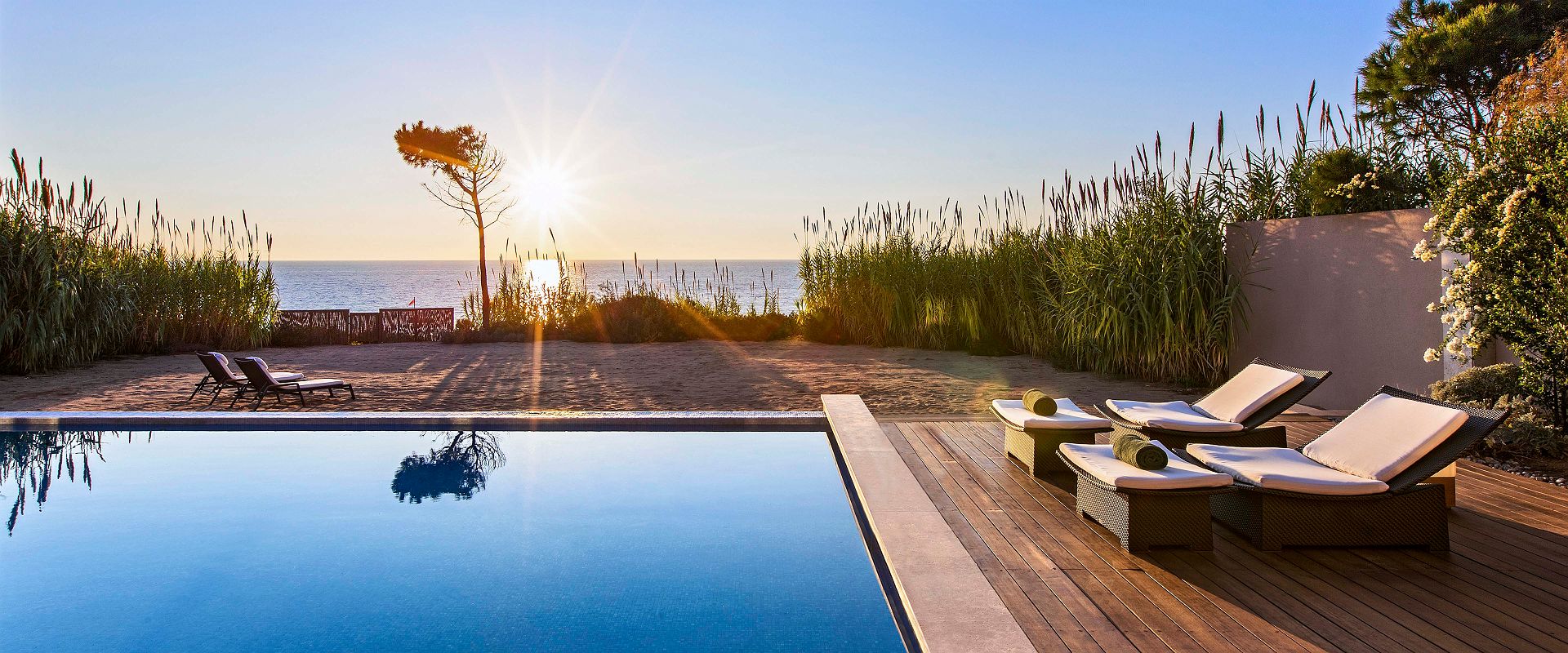 romanos costa navarino   sapientza   grece